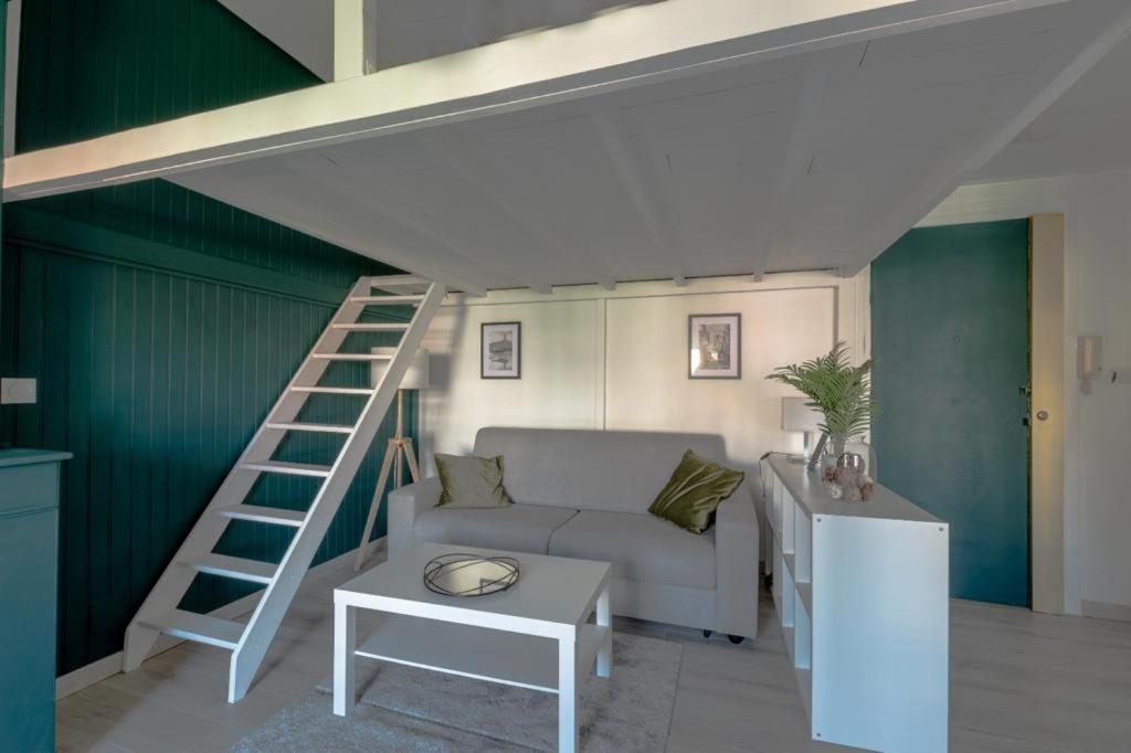 Le Franklin Apartment Saint-Etienne  Luaran gambar